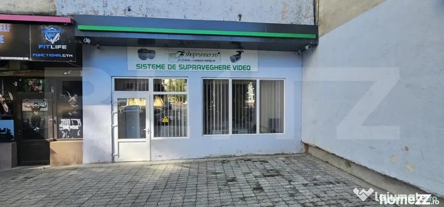 Spațiu comercial, de 120 mp, în Micro 12