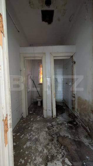 Casă individuală cu 5 camere cu Canalizare în Moreni