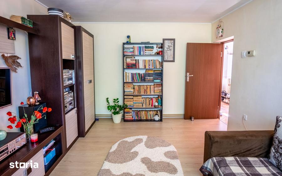 Casă cu 3 camere cu Teren 232 Mp în Ghencea