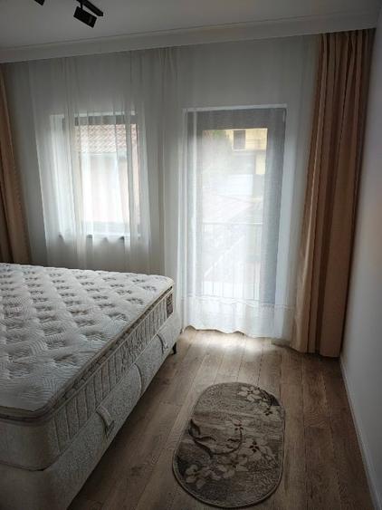 Apartament cu 3 camere decomandat, mobilat în Șelimbăr