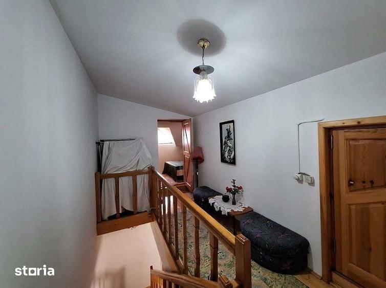 Casă cu 6 camere cu Teren 200 Mp în Ultracentral