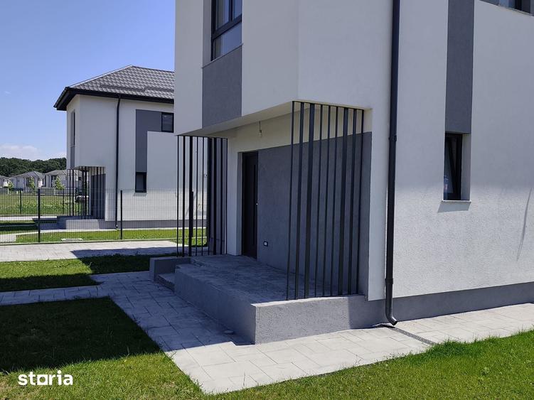 Casă cu 4 camere cu Teren 503 Mp în Tărtășești