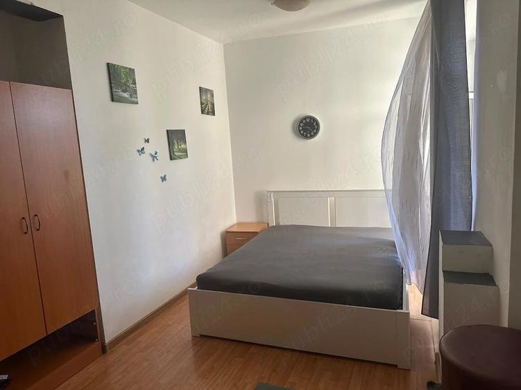 Garsonieră decomandată în Central