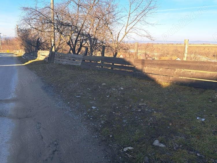 Teren de 1017 mp, în Arpașu de Sus