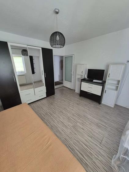 Garsonieră decomandată în Mazepa 1