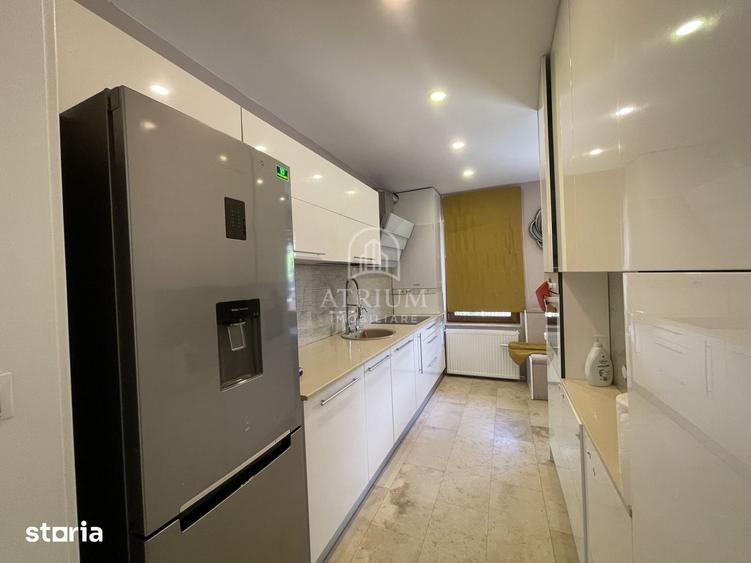 Casă cu 7 camere cu Teren 240 Mp în Feleacu