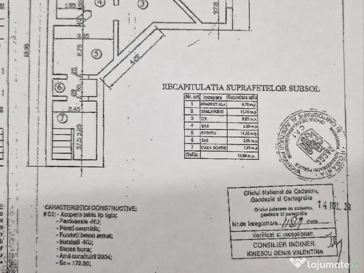 Casă cu 7 camere în Democrației