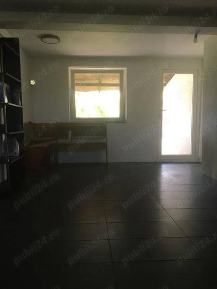 Casă cu 3 camere cu Teren 1748 Mp în Checea