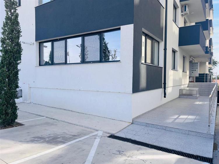 Apartament cu 2 camere semidecomandat, mobilat în Calea București
