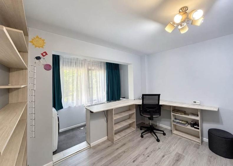 Apartament cu 3 camere semidecomandat în Brazda lui Novac