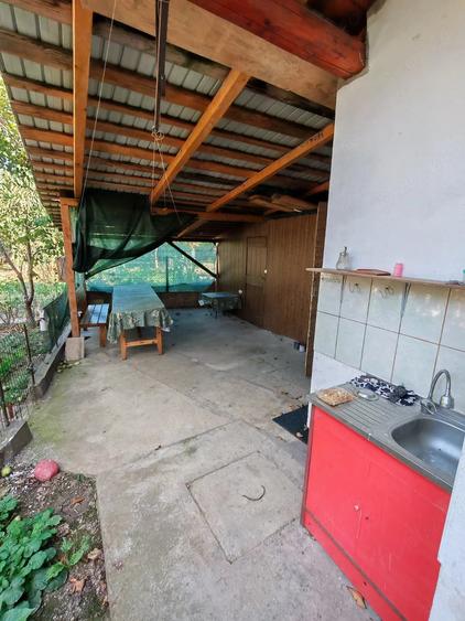 Casă cu 3 camere cu Teren 200 Mp în Siriu