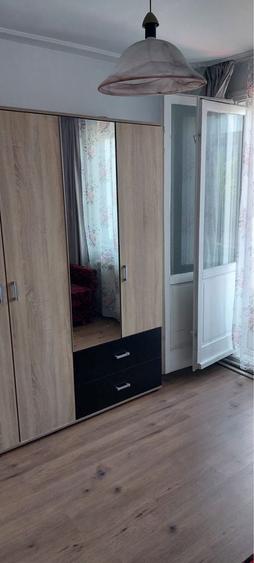 Apartament cu 2 camere semidecomandat în Primăverii