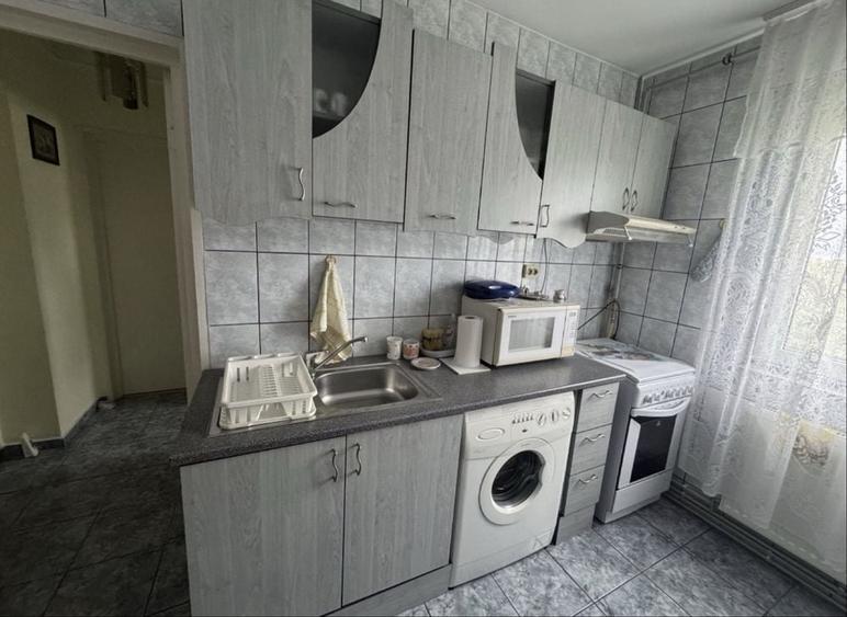 Apartament cu 2 camere decomandat în Satu Nou