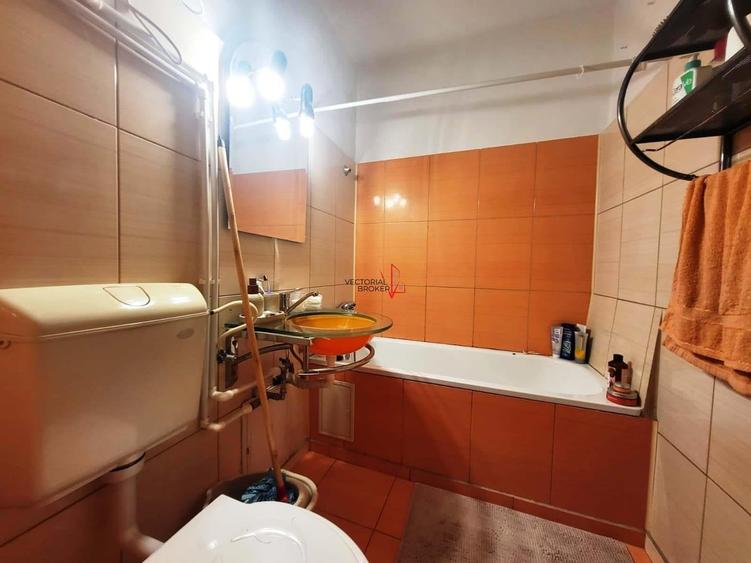 Apartament cu 2 camere decomandat în Sălăjan