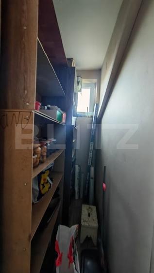 Apartament cu 3 camere decomandat, mobilat în Rogerius