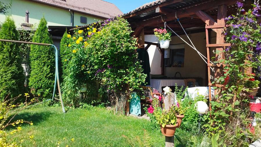Casă cu 2 camere cu Teren 150 Mp în Someșeni