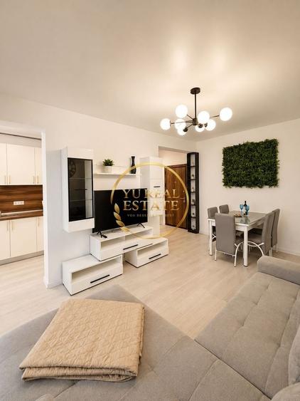 Apartament cu 2 camere decomandat, mobilat în Central