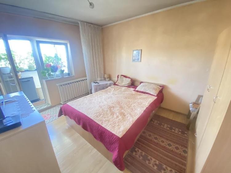 Apartament cu 3 camere decomandat în Rahova