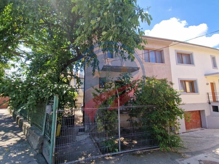 CASA /VILA str. Ana Ipatescu - 33