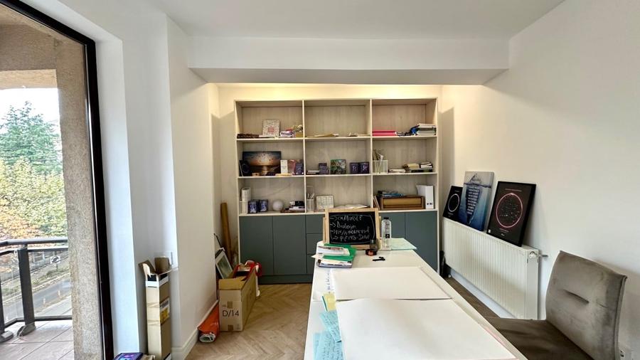 Apartament cu 4 camere decomandat, mobilat în Kiseleff