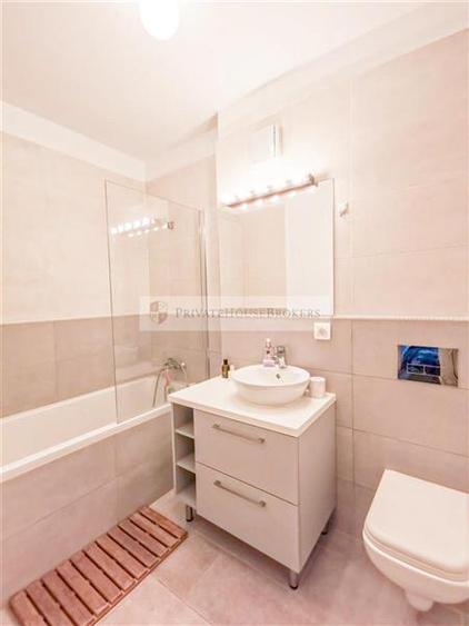 Apartament cu 2 camere decomandat, mobilat în Băneasa