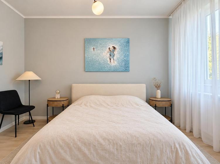 Apartament cu 3 camere decomandat, mobilat în Vatra Luminoasă