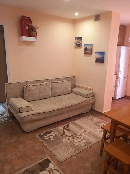 Apartament cu 2 camere decomandat în Aradului