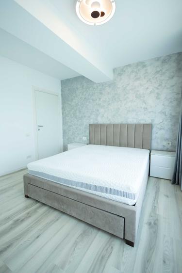 Casă cu 2 camere decomandat cu Teren 58 Mp în Băneasa