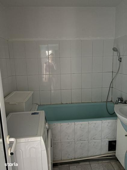 Apartament cu 2 camere decomandat în Exterior Vest