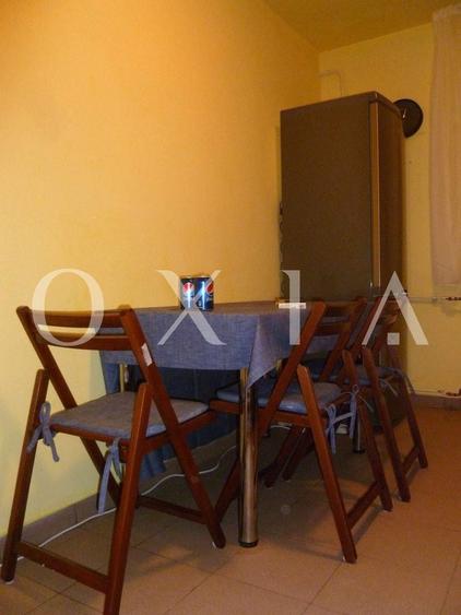Apartament cu 2 camere decomandat, mobilat în Lipovei