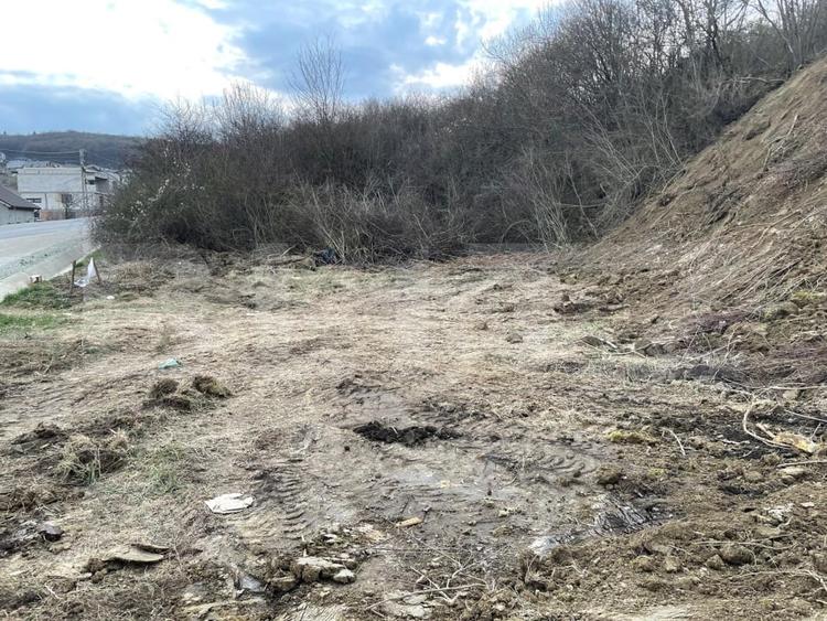 Teren Construcții intravilan de 1525 mp, în Exterior Est