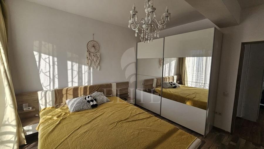 Apartament cu 2 camere semidecomandat, mobilat în Mărăști