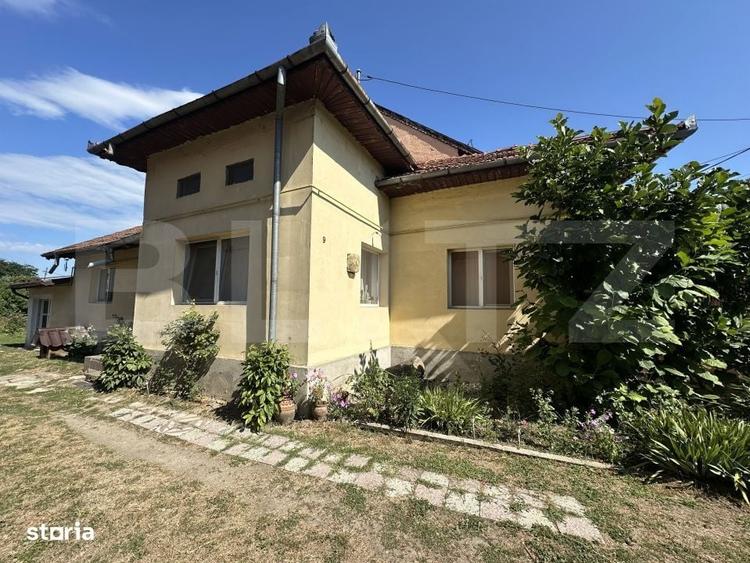 Casă cu 3 camere în Central
