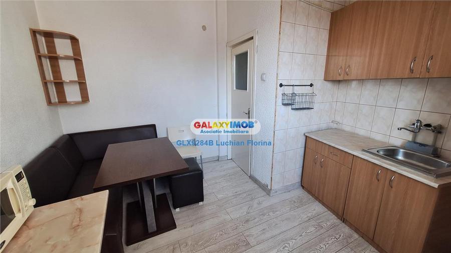 Apartament cu 2 camere circular, mobilat în Universitate