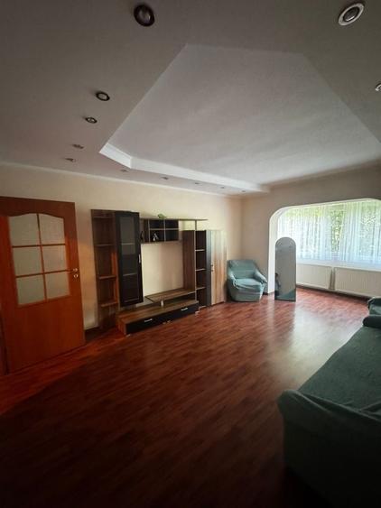 Apartament de inchiriat in alea trandafirilor - 1