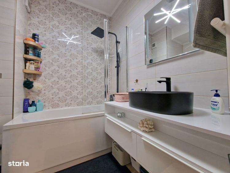 Apartament cu 3 camere, mobilat în Bună Ziua