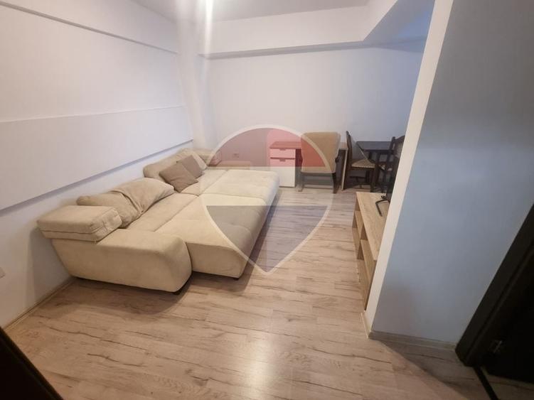 Apartament cu 2 camere semidecomandat în Copou