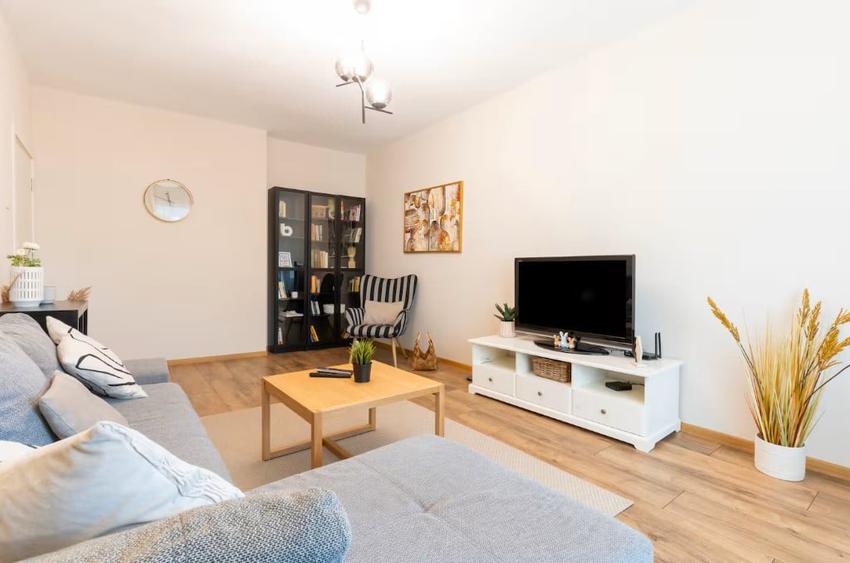 Apartament cu 2 camere decomandat în Crângași
