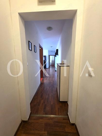 Apartament cu 2 camere semidecomandat în Girocului