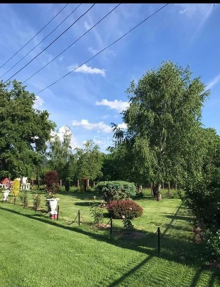 Casa moderna + teren , ideala pentru familie sau pensiune !!