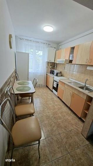 Apartament cu 2 camere în Micro 1