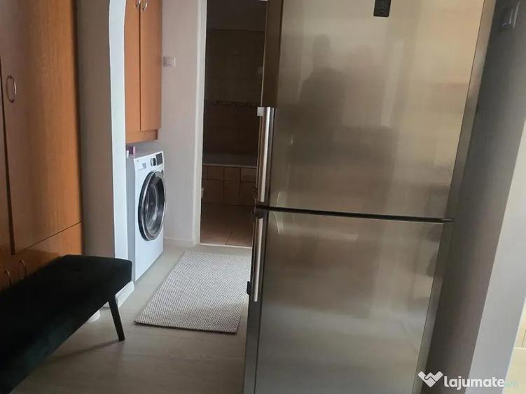 Apartament cu 2 camere decomandat în Galata