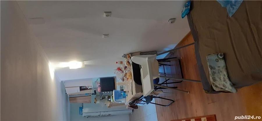Casă cu 2 camere cu Teren 1500 Mp în Mânzălești