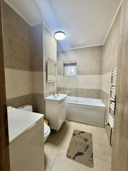 Apartament de inchiriat cu 4 camere in zona Tractorul pe Strada Aurel Vlaicu 110 la parter - 5