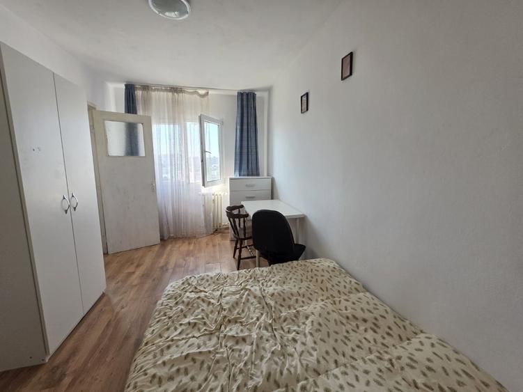 Garsonieră semidecomandată în Baba Novac