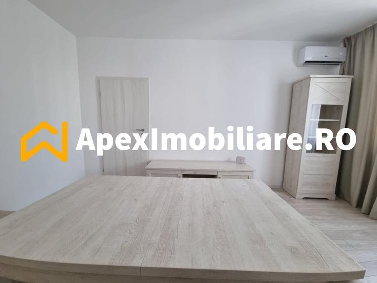 Apartament cu 2 camere decomandat, mobilat în Regie