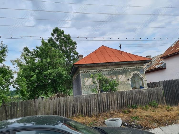 Casă cu 3 camere cu Teren 1000 Mp în Bulzești