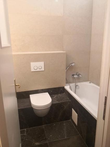 Apartament cu 4 camere semidecomandat, mobilat în Șoseaua Nordului