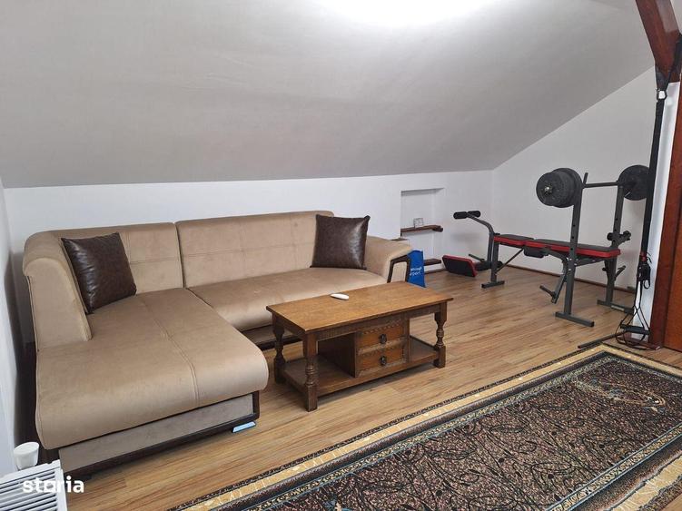 Casă cu 4 camere în Laslău Mic
