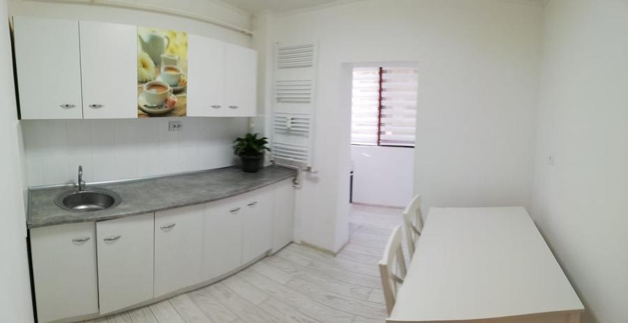 Apartament cu 2 camere decomandat în Podgoria